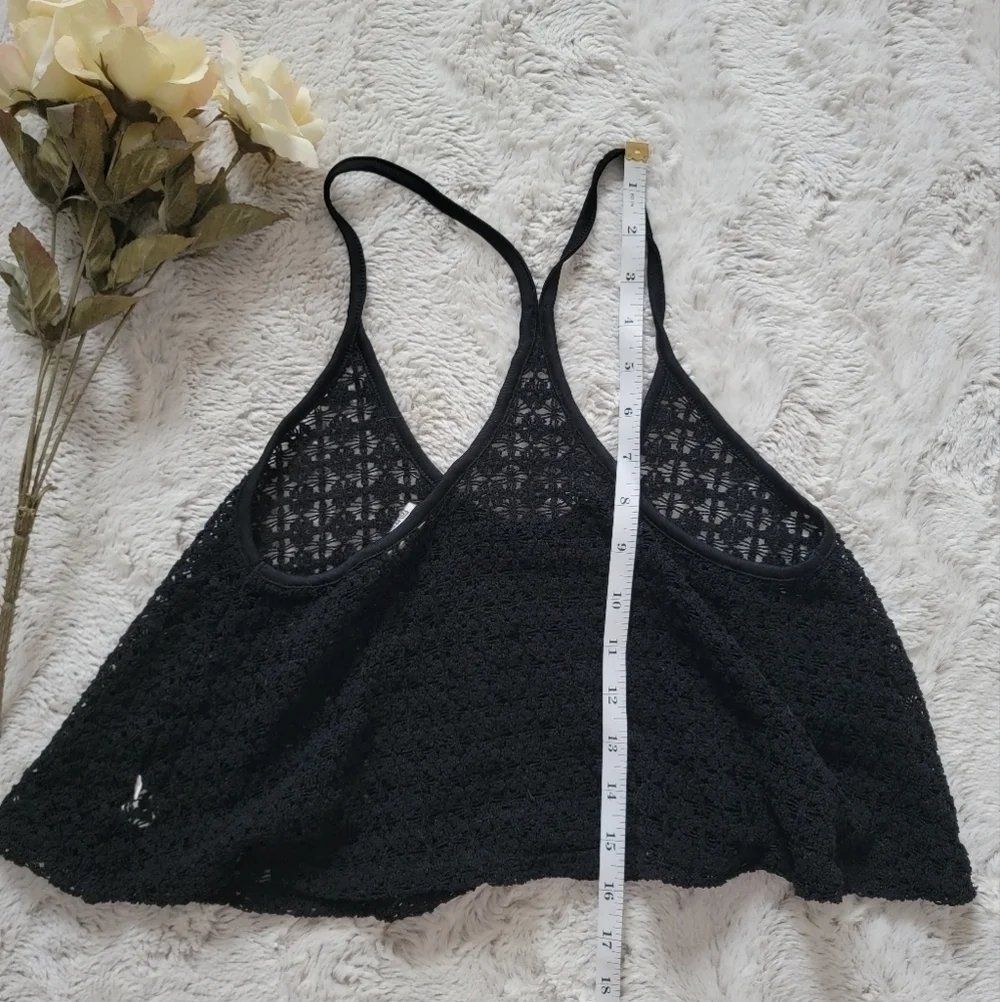 ✨️CL Victoria's Secret Pink Black Crochet Crop‎ Top Size XS/S